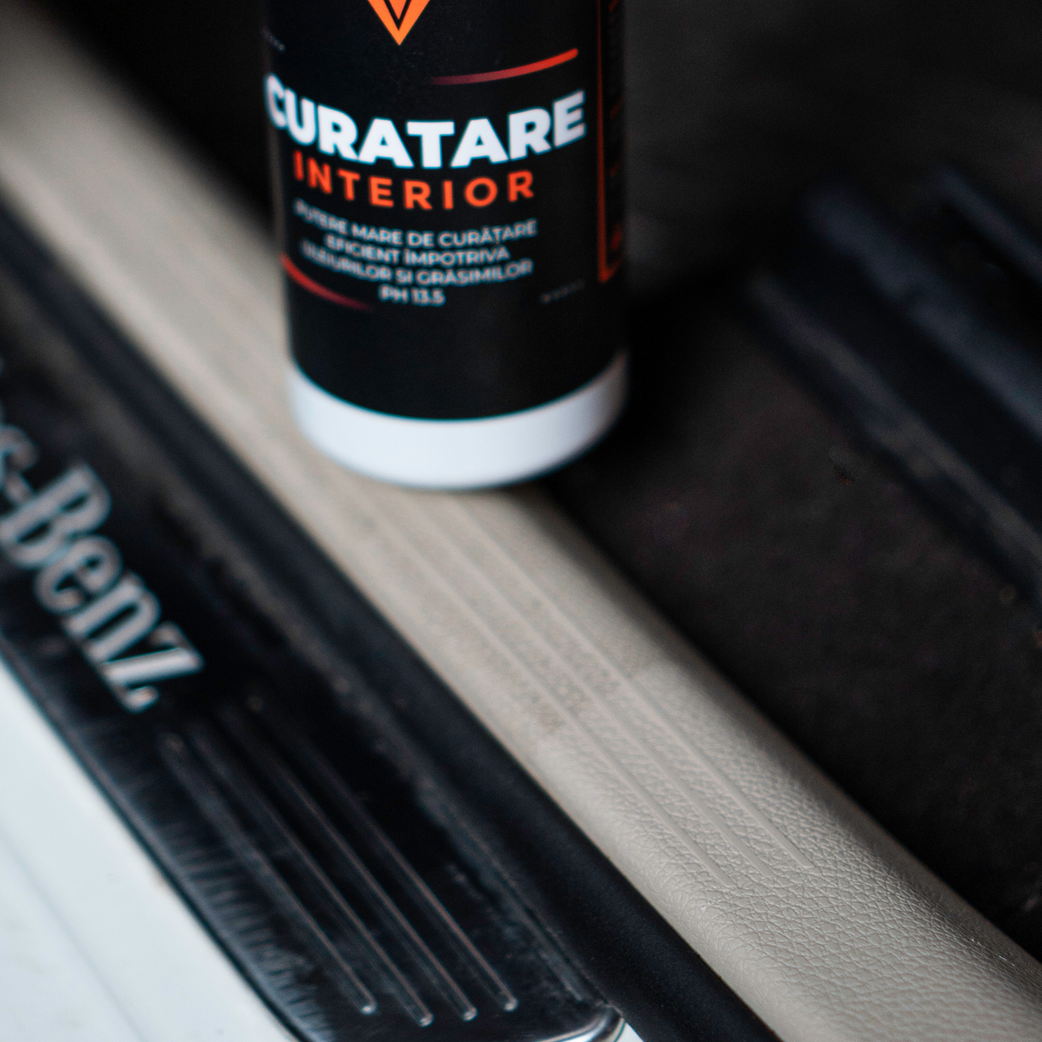 Solutie Curatare Interior 250 ml